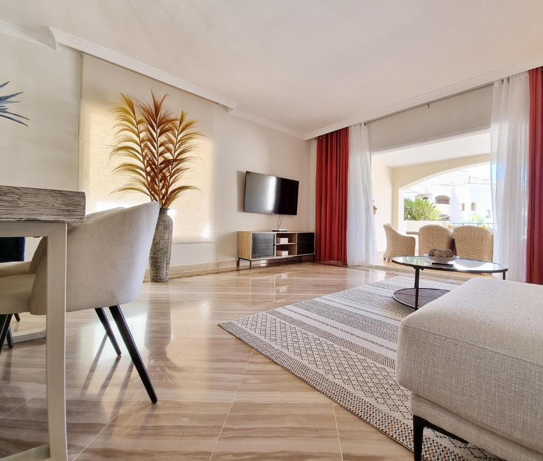 Luxury Hacienda Playa Apartment Marbella Exterior photo