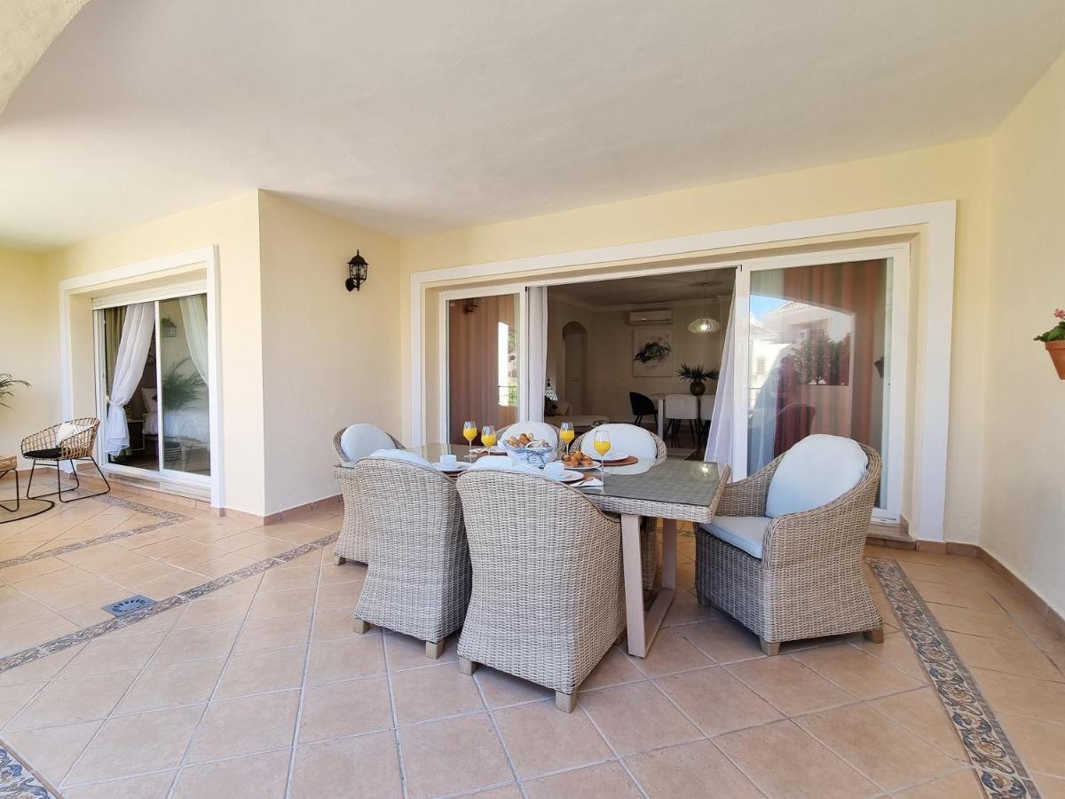 Luxury Hacienda Playa Apartment Marbella Exterior photo